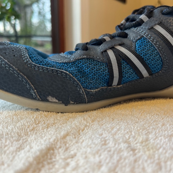 Xero Prio Shoes (Men's size 9) - Picture 6 of 7